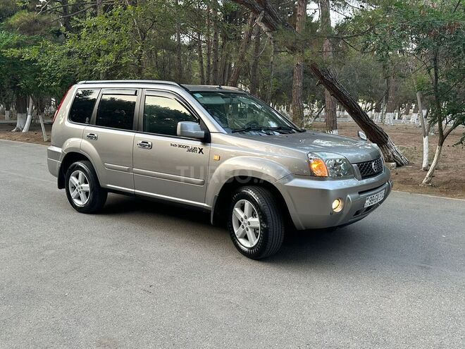 Nissan X-Trail 2003, 287,183 km - 2.0 l - Sumqayıt