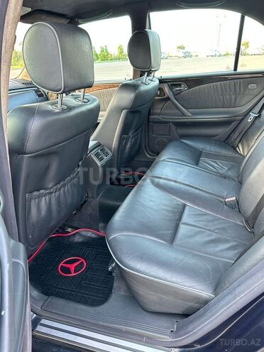Mercedes E 200 2001, 203,000 km - 2.0 l - Sumqayıt