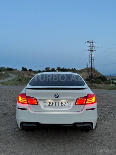 BMW 523 2010, 209,300 km - 3.0 l - Tovuz