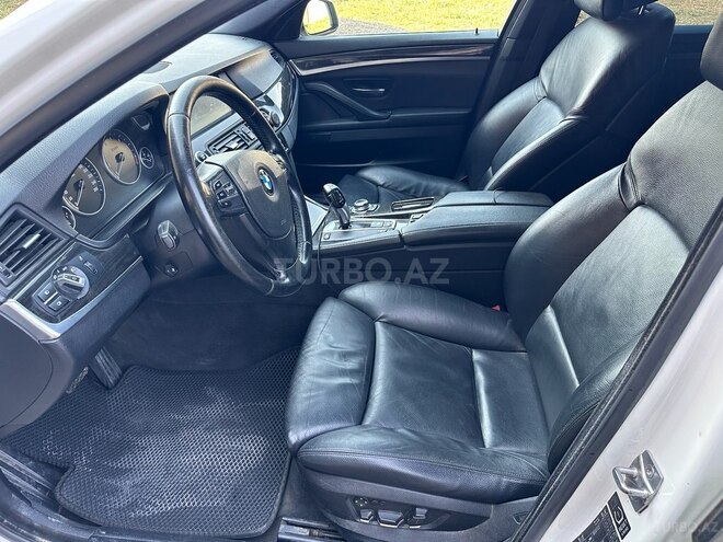 BMW 523 2010, 209,300 km - 3.0 l - Tovuz