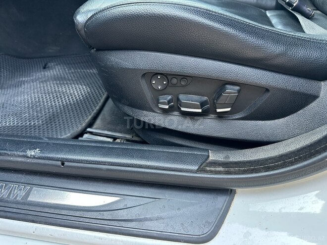 BMW 523 2010, 209,300 km - 3.0 l - Tovuz