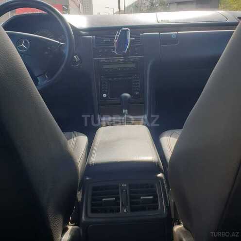 Mercedes E 320 1999, 456,789 km - 3.2 л - Bakı