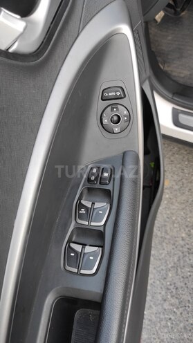 Hyundai Santa Fe 2013, 195,000 km - 2.0 л - Bakı