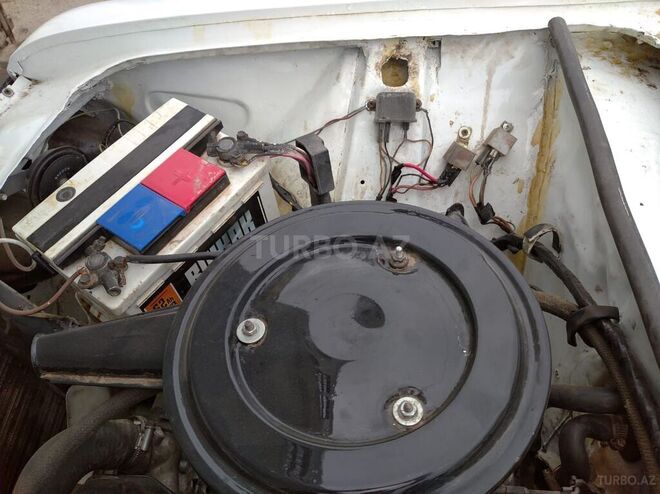 LADA (VAZ) 2106 2005, 40,000 km - 1.6 l - Salyan