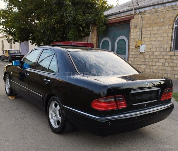 Mercedes E 280 1998, 415,048 km - 2.8 l - Gəncə