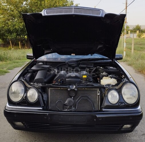 Mercedes E 280 1998, 415,048 km - 2.8 l - Gəncə