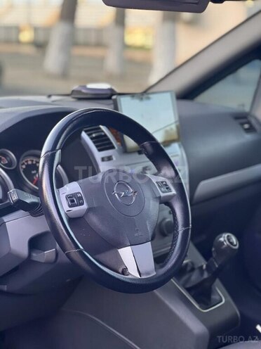 Opel Zafira 2007, 231,000 km - 1.9 l - Sumqayıt