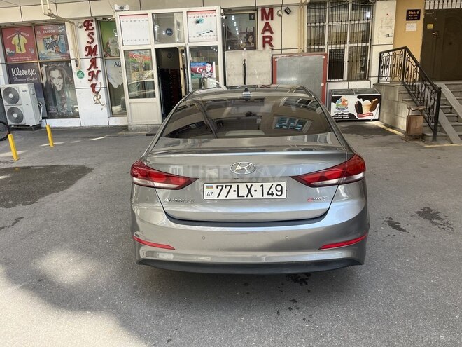 Hyundai Elantra 2017, 50,000 km - 1.6 l - Bakı