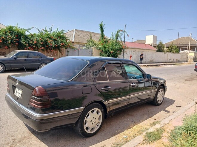 Mercedes C 230 1996, 232,740 km - 2.3 л - Sabirabad