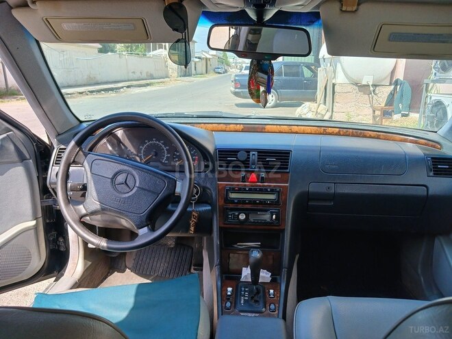 Mercedes C 230 1996, 232,740 km - 2.3 л - Sabirabad