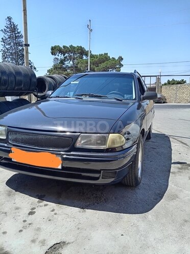 Opel Vectra 1997, 150,000 km - 1.8 l - Bakı
