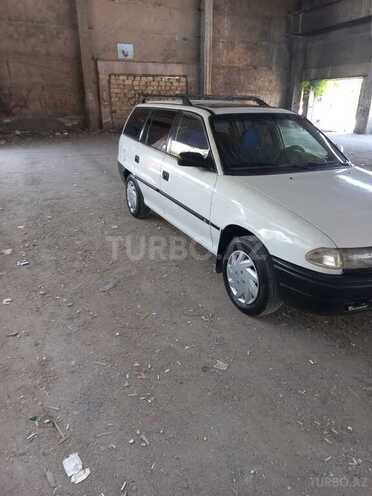 Opel Astra 1995, 267,979 km - 1.6 л - Sumqayıt