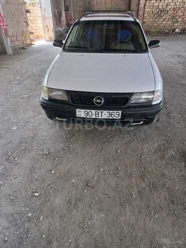 Opel Astra 1995, 267,979 km - 1.6 л - Sumqayıt