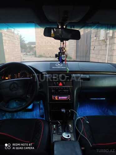 Mercedes E 230 1995, 557,000 km - 2.3 l - Bakı