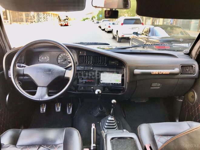 Toyota Land Cruiser 1992, 568,974 km - 4.2 l - Bakı