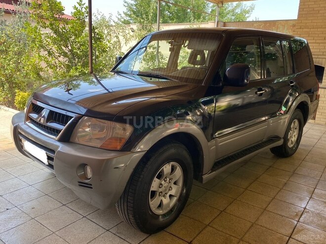 Mitsubishi Pajero 2003, 230,000 km - 2.5 л - Bakı