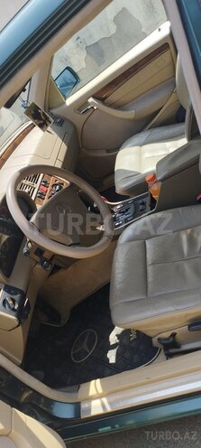 Mercedes C 240 1998, 211,000 km - 2.4 l - Bakı