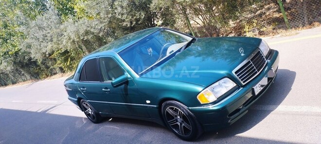 Mercedes C 240 1998, 211,000 km - 2.4 l - Bakı