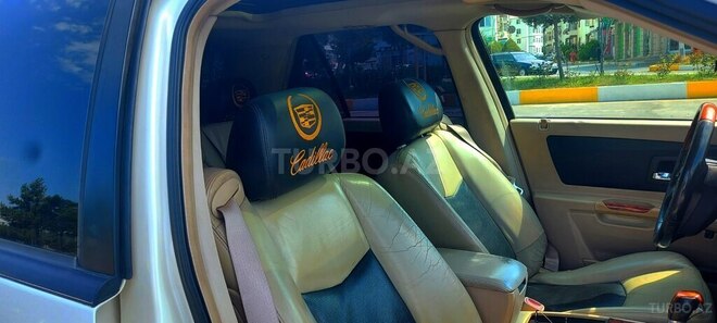 Cadillac SRX 2004, 216,450 km - 4.6 l - Bakı