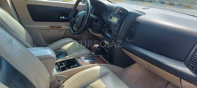 Cadillac SRX 2004, 216,450 km - 4.6 l - Bakı