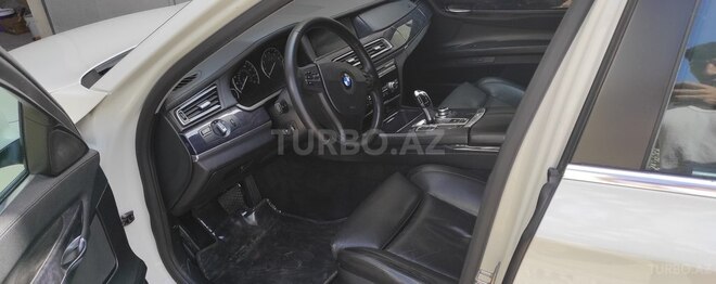 BMW 750 2009, 282,000 km - 4.4 l - Bakı