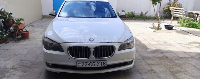 BMW 750 2009, 282,000 km - 4.4 l - Bakı