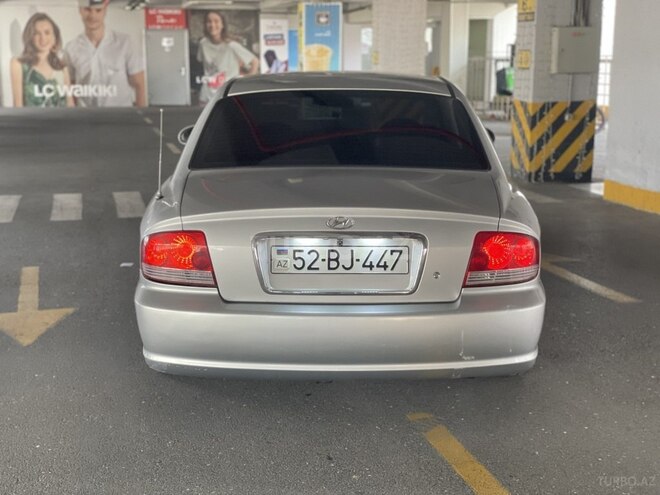 Hyundai Sonata 2002, 380,000 km - 2.0 l - Bakı