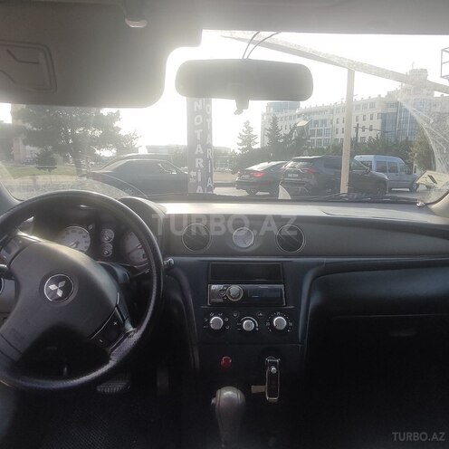 Mitsubishi Airtrek 2002, 276,000 km - 2.0 l - Bakı