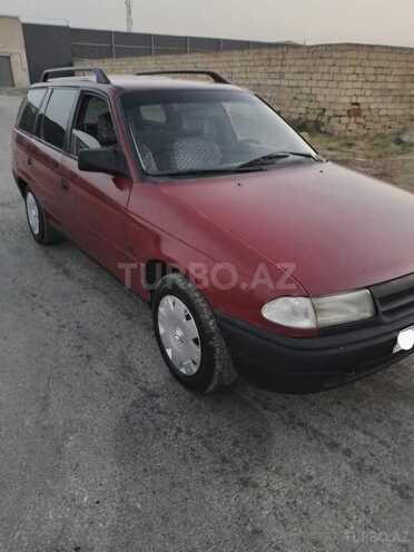 Opel Astra 1994, 255,000 km - 1.8 l - Sumqayıt