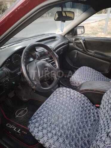 Opel Astra 1994, 255,000 km - 1.8 l - Sumqayıt
