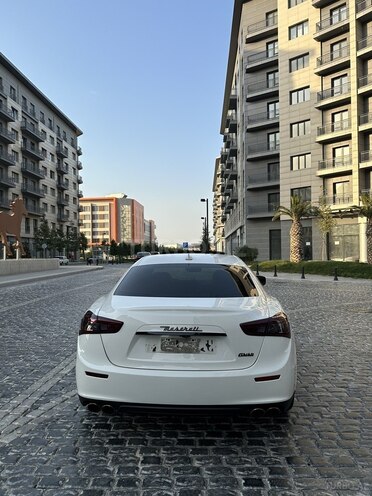 Maserati Ghibli 2017, 65,000 km - 3.0 л - Bakı