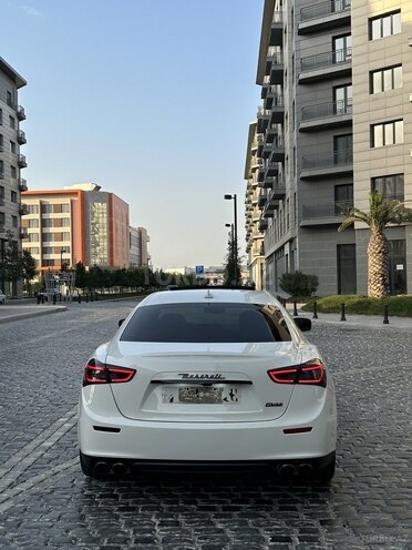 Maserati Ghibli 2017, 65,000 km - 3.0 л - Bakı
