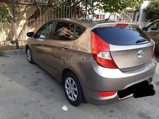 Hyundai Accent 2014, 235,000 km - 1.6 l - Bakı