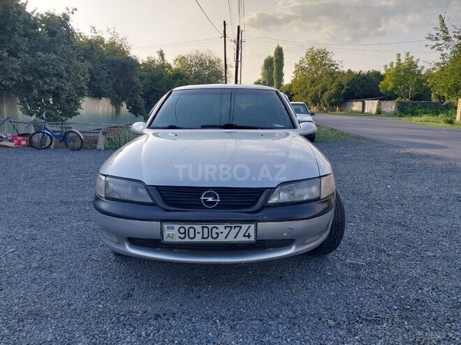 Opel Vectra 1995, 375,253 km - 1.8 l - Zaqatala