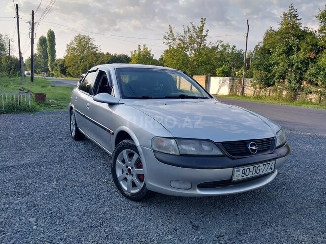 Opel Vectra 1995, 375,253 km - 1.8 l - Zaqatala