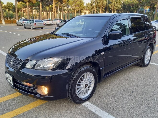 Mitsubishi Airtrek 2004, 226,356 km - 2.0 л - Sumqayıt