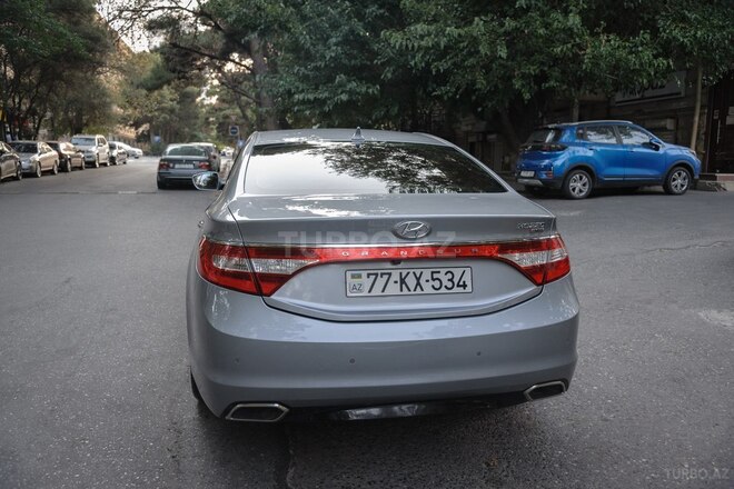 Hyundai Grandeur 2014, 86,000 km - 2.2 л - Bakı