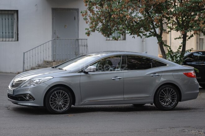 Hyundai Grandeur 2014, 86,000 km - 2.2 л - Bakı