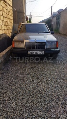 Mercedes E 300 1991, 508,555 km - 3.0 l - Bakı