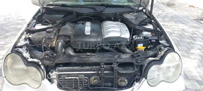 Mercedes C 220 2001, 27,500 km - 2.2 l - Sumqayıt
