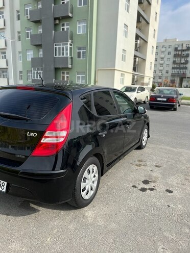 Hyundai i30 2011, 320,000 km - 1.6 l - Bakı