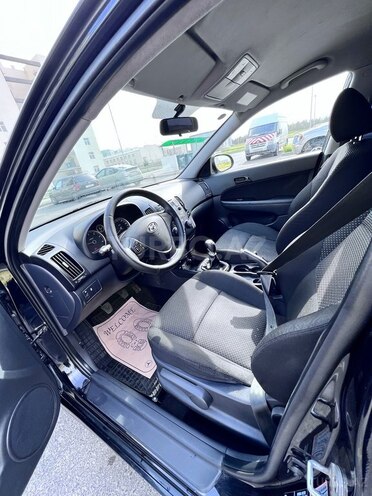 Hyundai i30 2011, 320,000 km - 1.6 l - Bakı