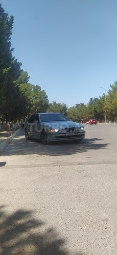 BMW 523 1996, 256,850 km - 2.5 l - Sumqayıt