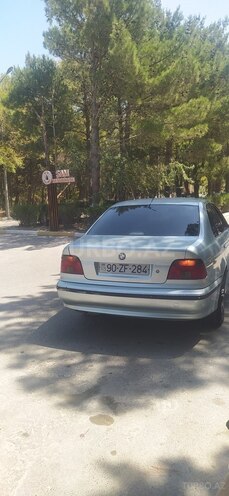 BMW 523 1996, 256,850 km - 2.5 l - Sumqayıt
