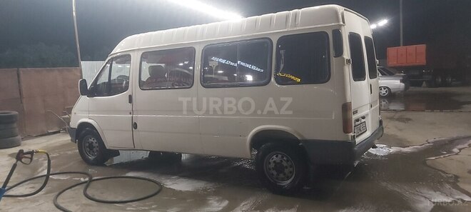 Ford Transit 1995, 300,000 km - 2.4 л - Şirvan