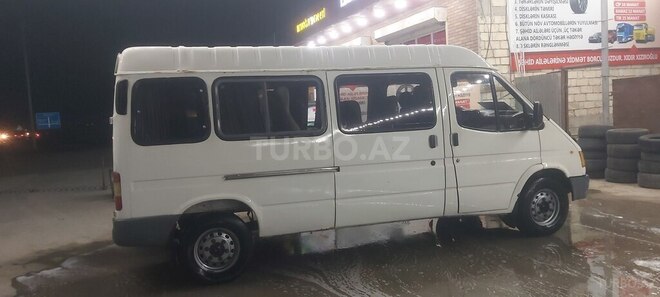 Ford Transit 1995, 300,000 km - 2.4 л - Şirvan