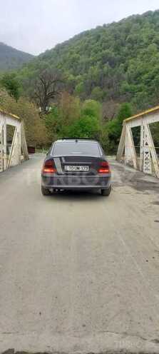 Opel Vectra 1996, 546,467 km - 2.0 l - Qax