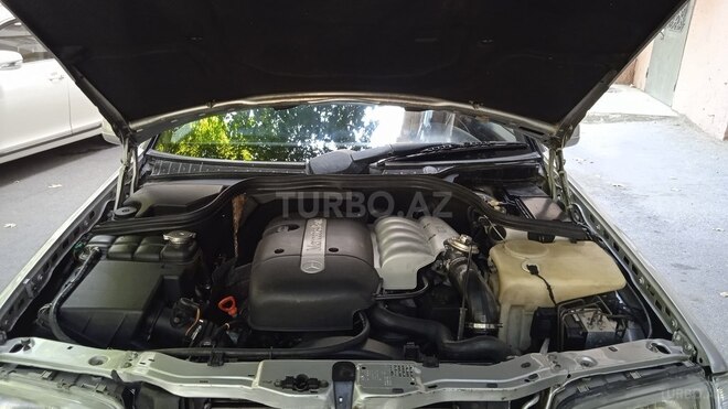 Mercedes C 220 1999, 380,000 km - 2.2 l - Bakı