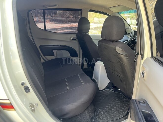 Mitsubishi L200 2013, 193,305 km - 2.5 l - Bakı