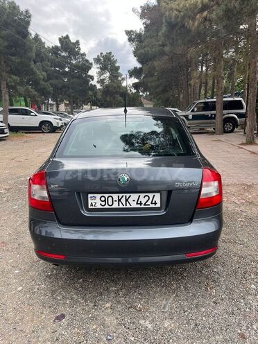 Skoda Octavia 2011, 94,000 km - 1.6 l - Bakı